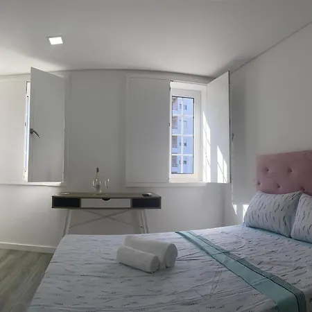 Casa Augusta 6 Vandrerhjem Braga
