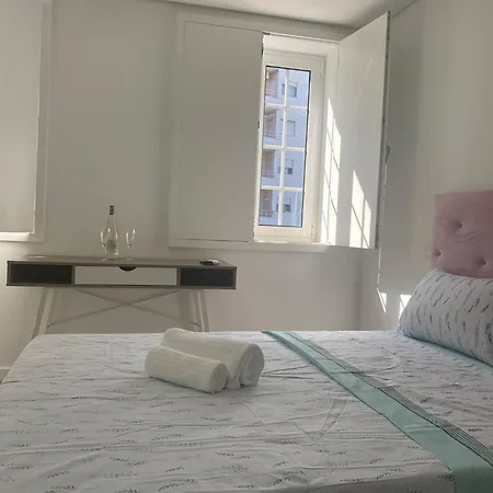 Vandrerhjem Casa Augusta 6 *