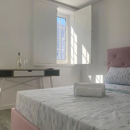 Casa Augusta 6 Vandrerhjem Braga
