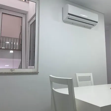Casa Augusta 6 Vandrerhjem Braga