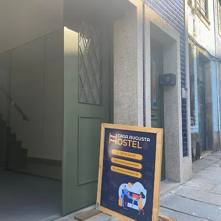 Casa Augusta 6 Hostel *