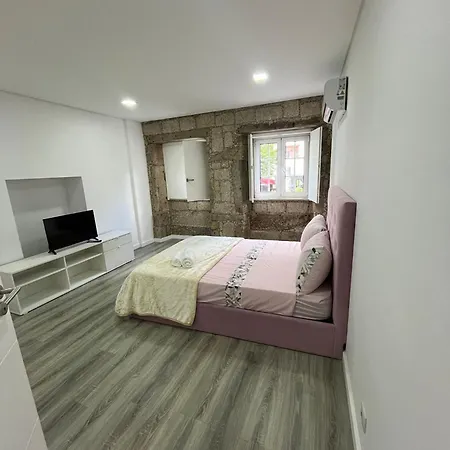 Hostel Casa Augusta 6 *