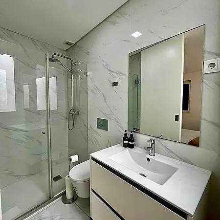Casa Augusta 6 *