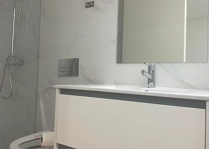 Casa Augusta 6 Albergue *