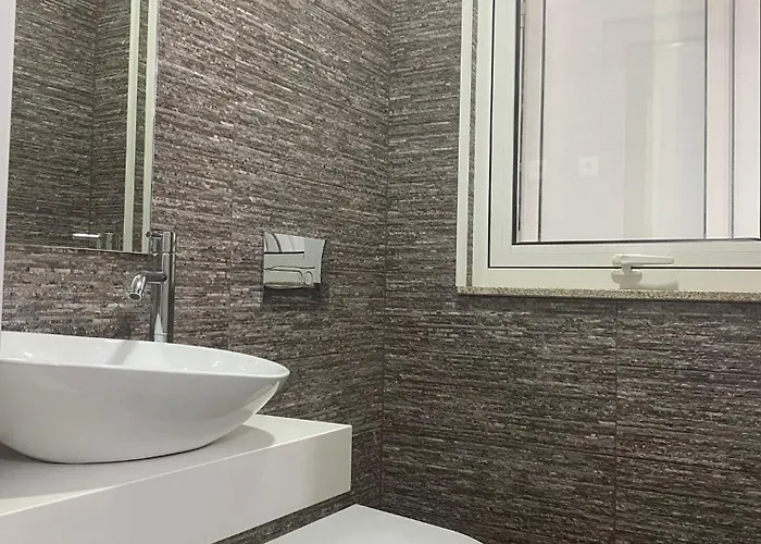 Casa Augusta 6 Ostello *