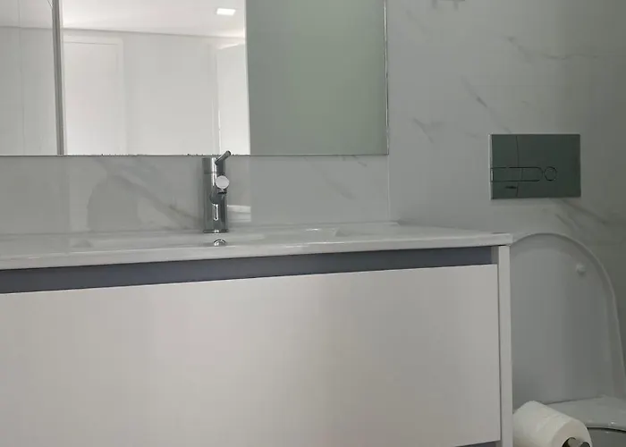 Ostello Casa Augusta 6 *